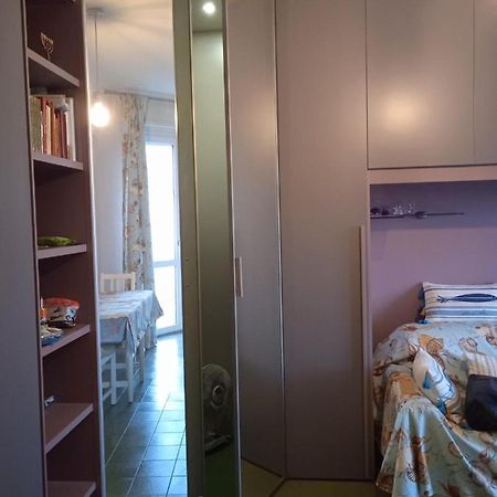 Appartamento Al Lago Da Dany Arona Ngoại thất bức ảnh