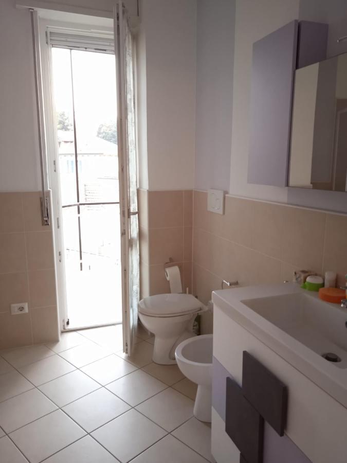Appartamento Al Lago Da Dany Arona Ngoại thất bức ảnh
